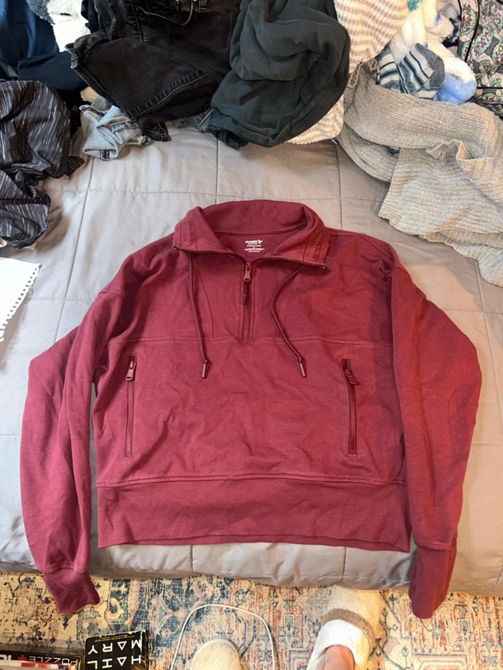 Old Navy Women's Quarter-Zip Pullover Sweatshirt in Burgundy